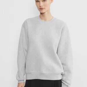 Aritzia Tna Perfect Crew Sweatshirt Cozy Fleece XS Heather Chrome